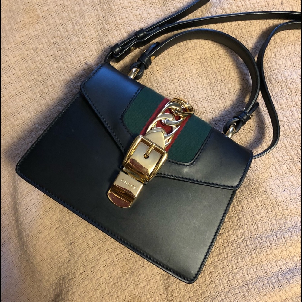 Gucci Mini Sylvie Chain bag
